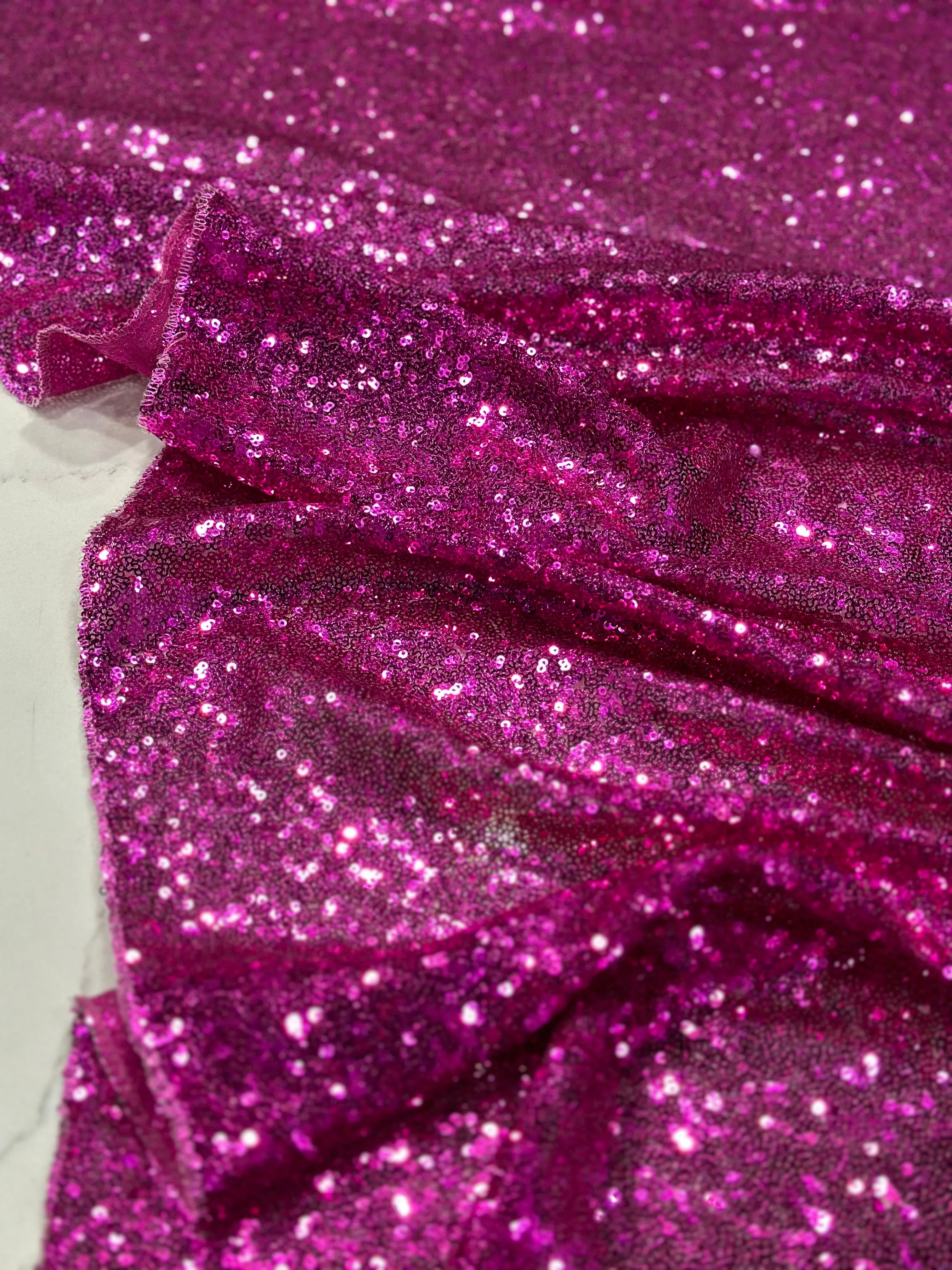 1pc - Glitz Sequins Table Linen 132" Round  - Fuchsia