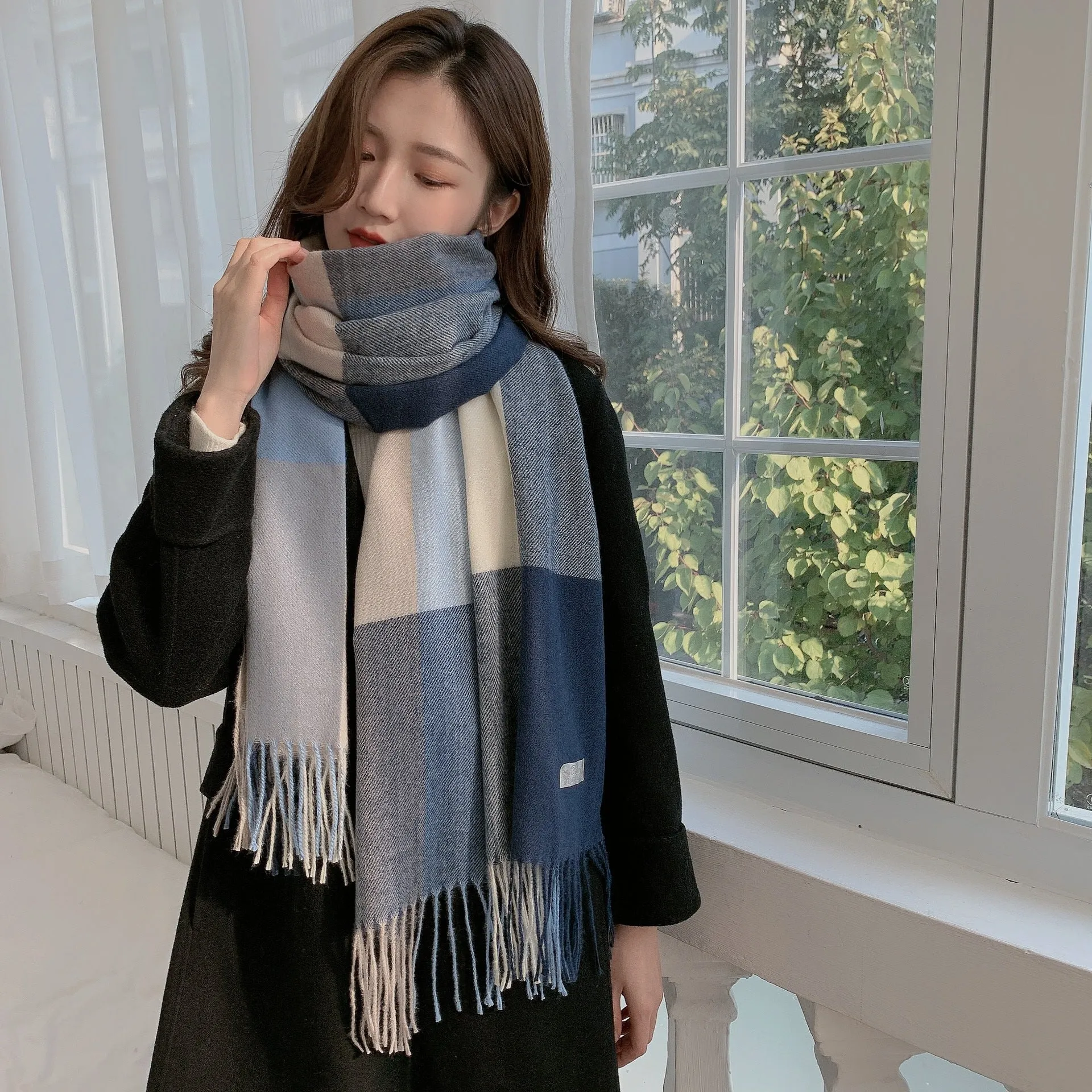 New Plaid Scarf Women's Japanese And Korean Style Sweet Warm Scarf Fashion Shawl Autumn And Winter Cashmere Scarf