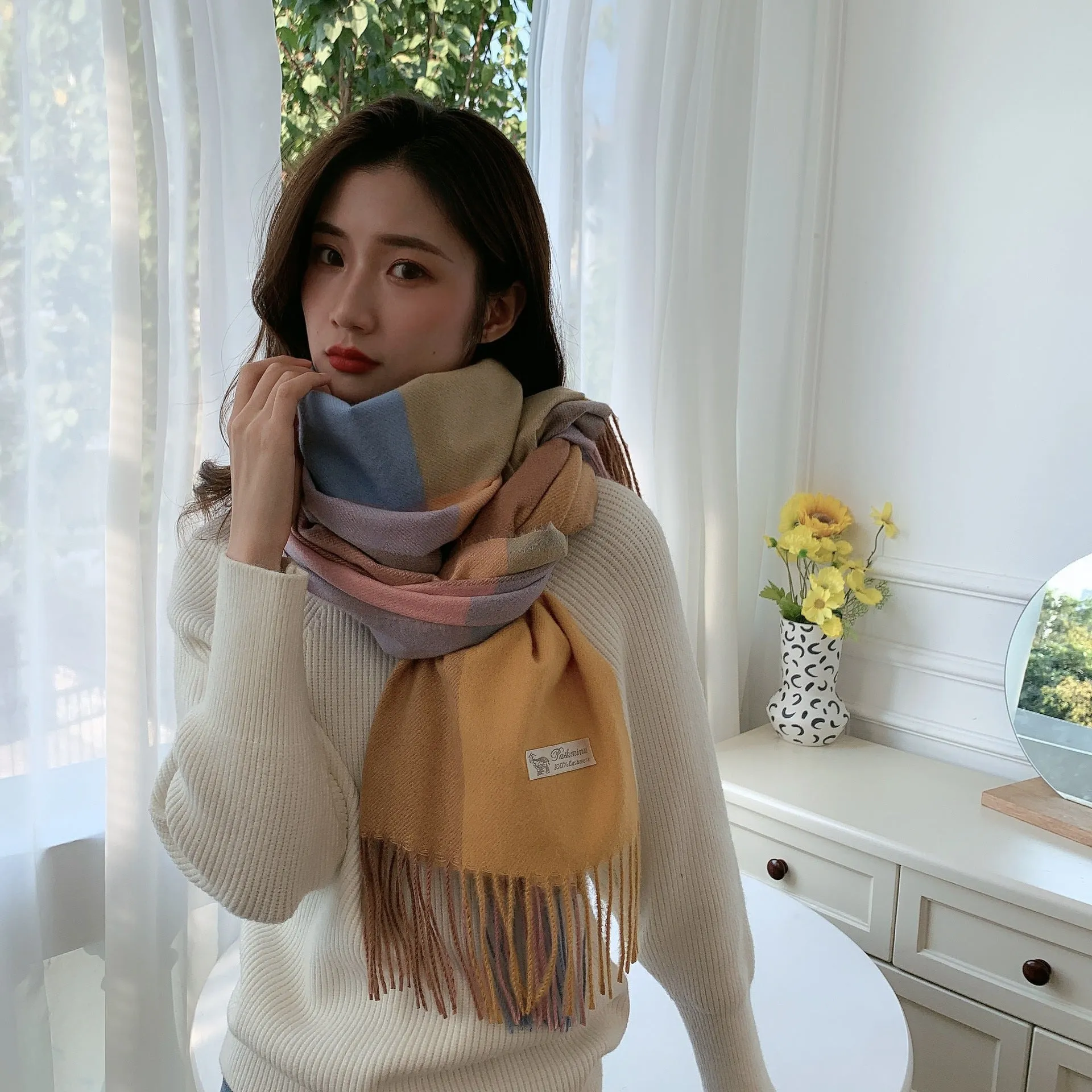 New Plaid Scarf Women's Japanese And Korean Style Sweet Warm Scarf Fashion Shawl Autumn And Winter Cashmere Scarf